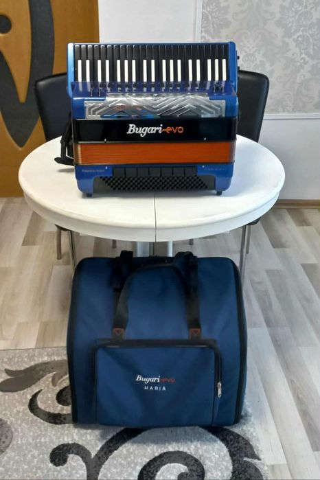 Vând acordeon Bugari evo haria 41