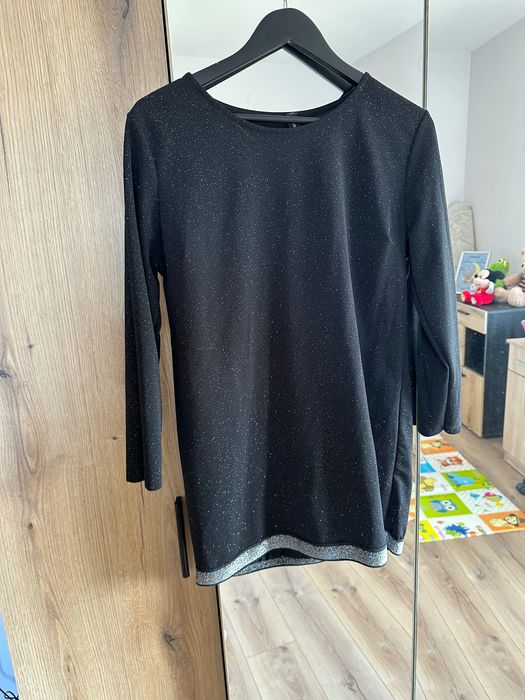 Рокля с блестящи частици от new collection