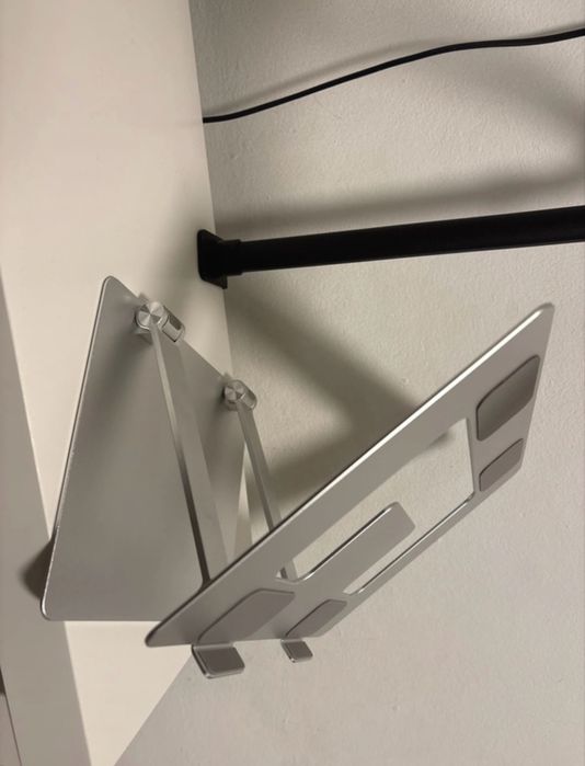 Suport Laptop din aluminiu, foarte rezistent