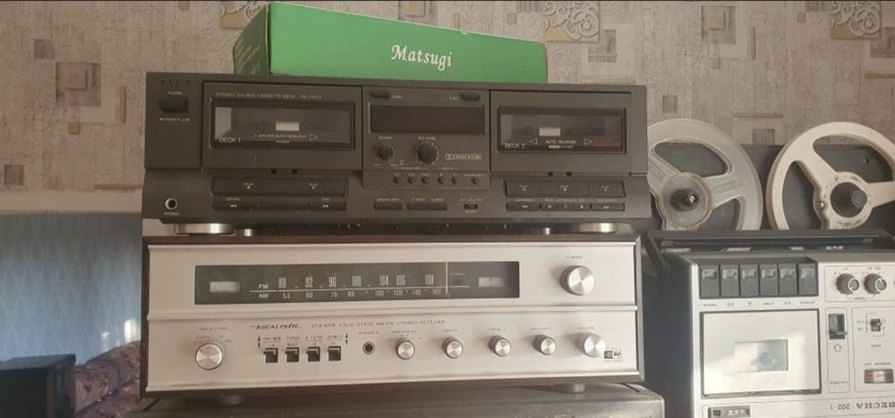 Продаётся дека Technics rs-tr212, и Realistic sta-65b sterio recever