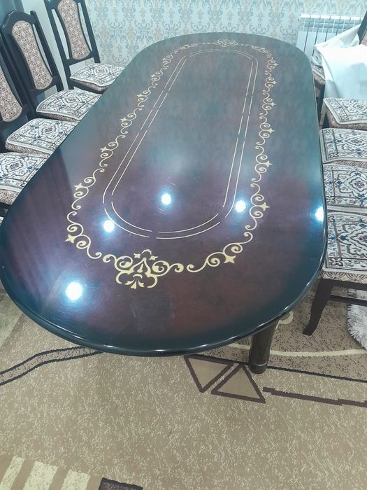 Стол сатылады,  Размері 90×2.70. Б/У