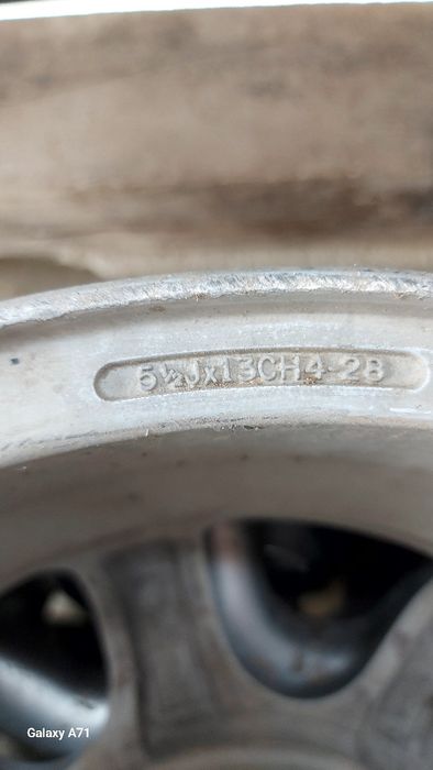 Genti aluminiu 5 1/2 j×13CH4-28