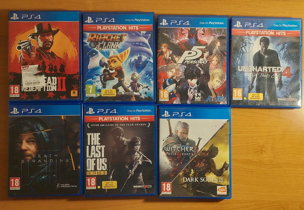 PS4 Slim 1 TB + 1 controller + 8 jocuri