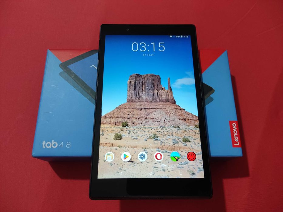 Таблет Lenovo Tab 4 LTE 8 инча