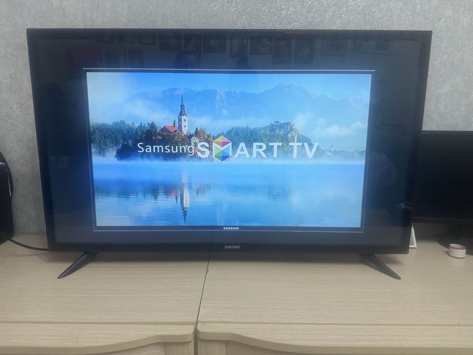 Продам телевизор