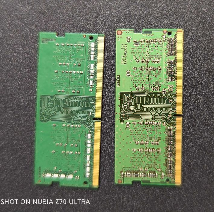 2 SSD-uri Sodimm DDR4 3200Mhz 1x8gb 2666mhz 1x4Gb