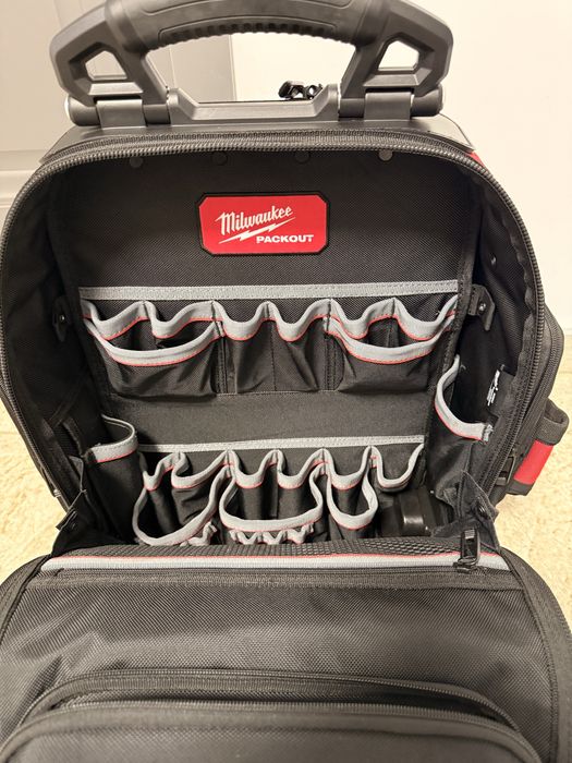 rucsac scule Milwaukee Packout ghiozdan
