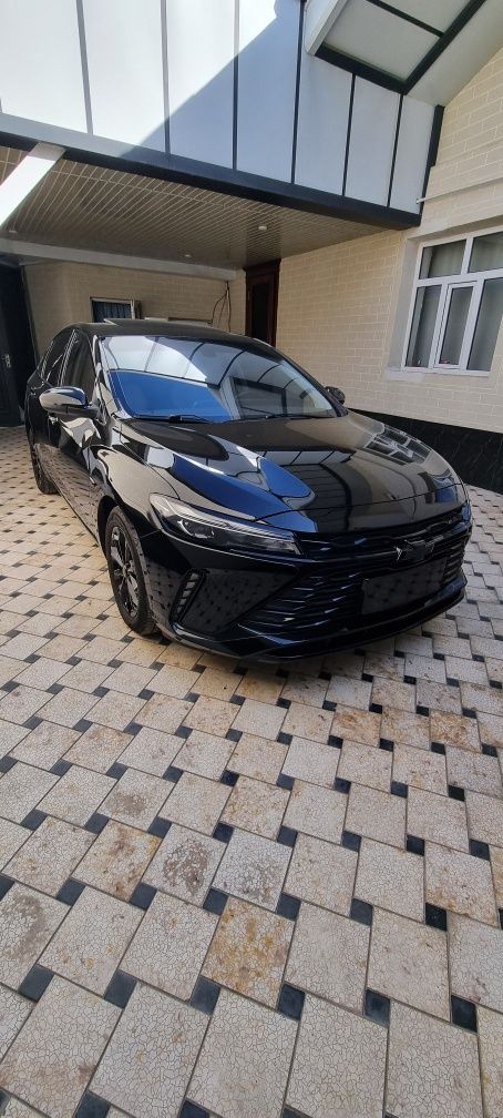 Монза 1.5 L сотилади