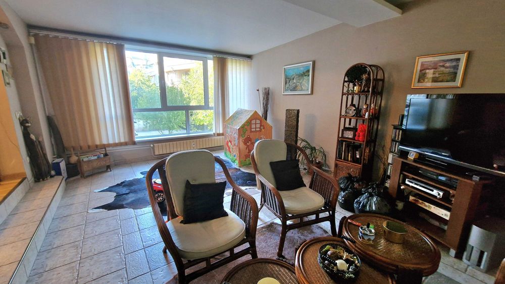 Продава се Тристаен апартамент в Пловдив, Център - 90 кв.м за 578 €/кв.м - Снимка #3