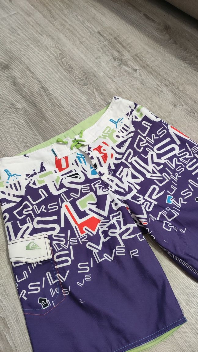 Quicksilver мъжки бански 
size 33
Отлично състояние