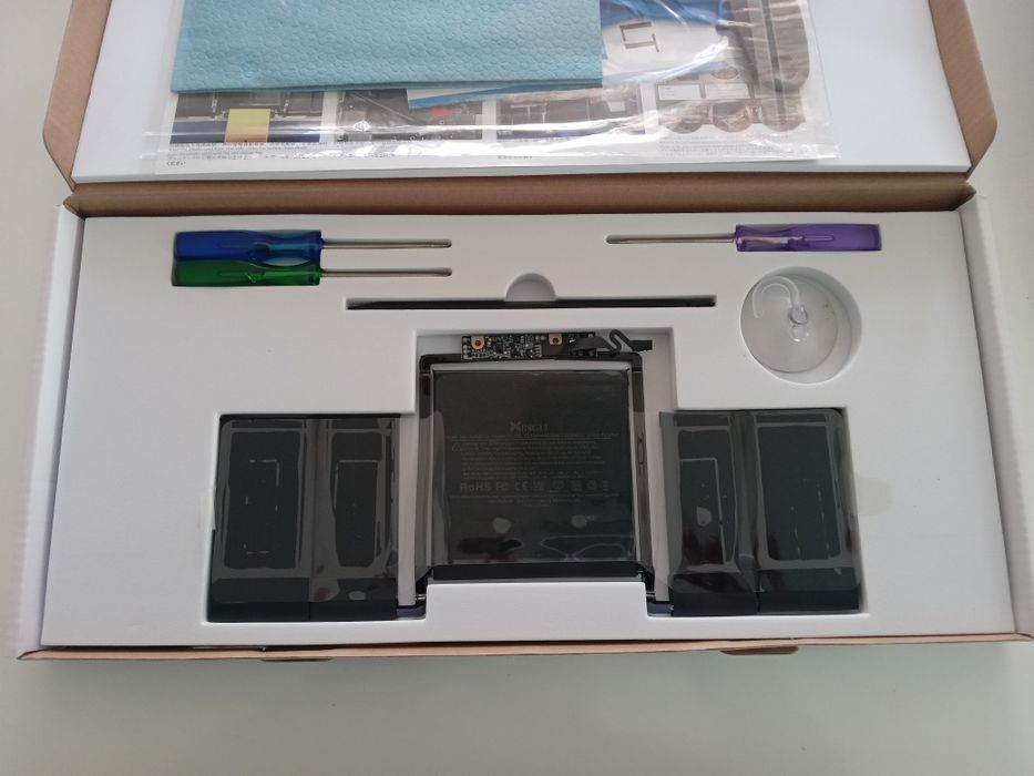 Нова батерия A1819 за Apple MacBook Pro 13" A1706 Touch Bar