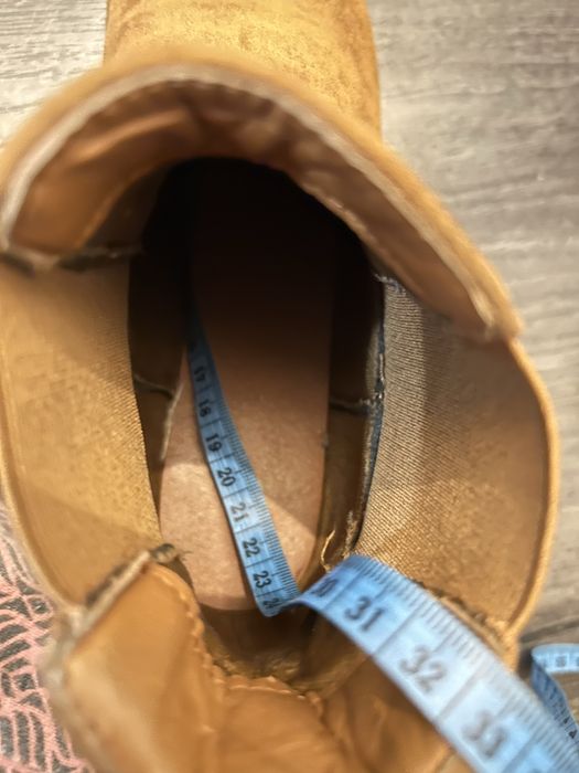 Ghete marimea 36 piele intoarsa