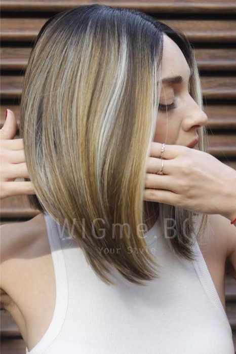 Късо каре с тъмни корени на руси кичури Рут