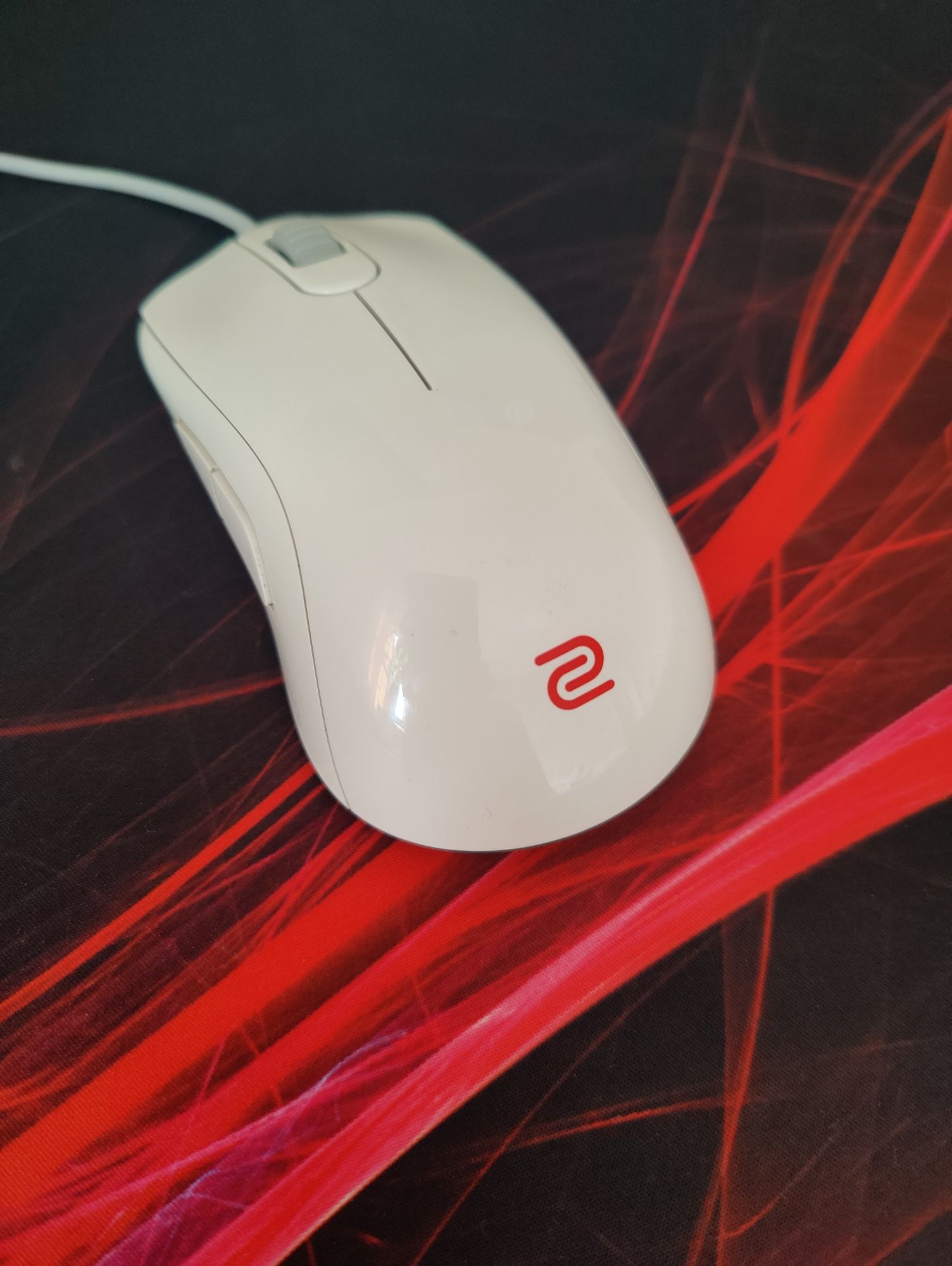 Zowie S2 White edition