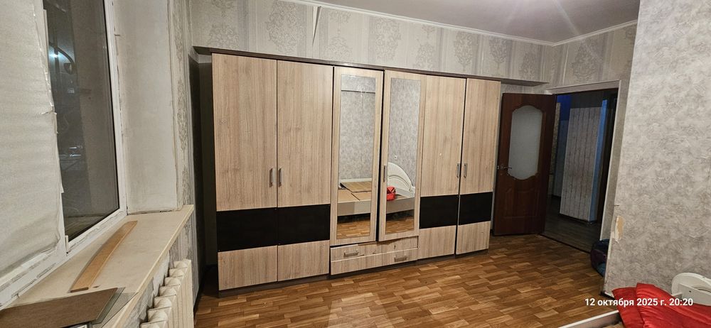 Шкаф в спальню Тараз