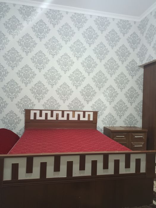 Спальная кровать