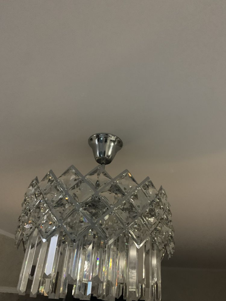 Lustra candelabru