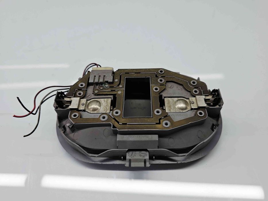 Plafoniera fata MITSUBISHI Colt [Fabr 2002-2013] MR951589