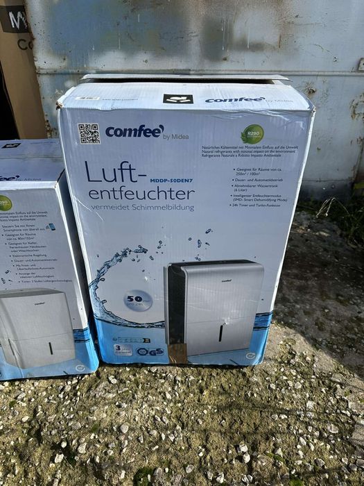 Влагоабсорбатор Comfee (MDDPE-50DEN7) 50L/ден / 116m2