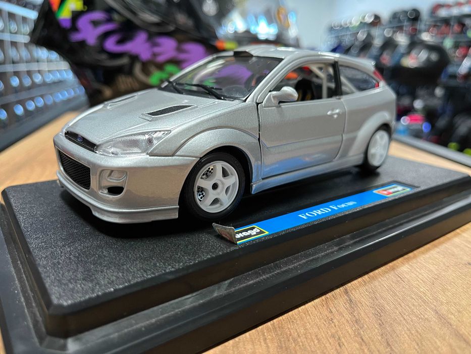 Нова метална колекционерска количка модел FORD FOCUS WRC TEST CAR 1:24