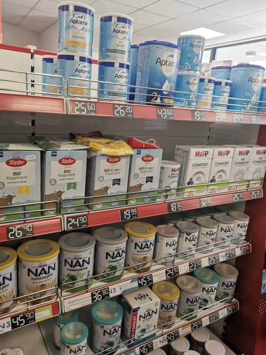 Разпродажба на стока от затворил бебешки/детски магазин