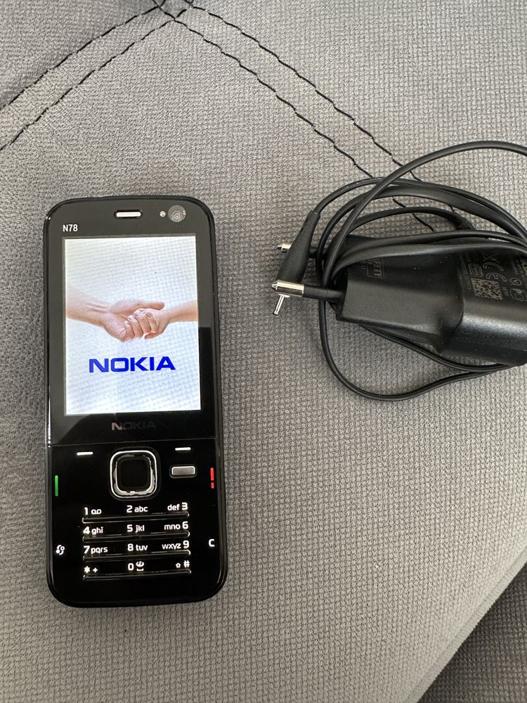 Телефон Nokia N78