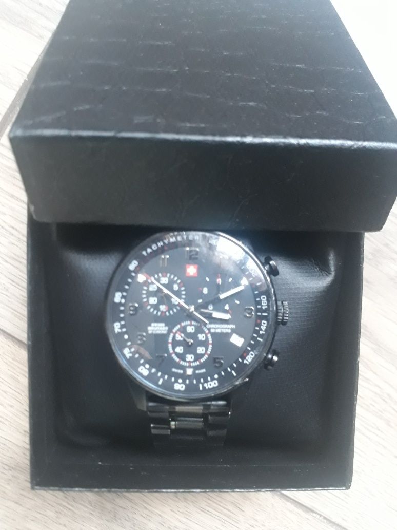 Швейцарские часы Swiss Military водонепроницаемые sm 34.012 не дорого.