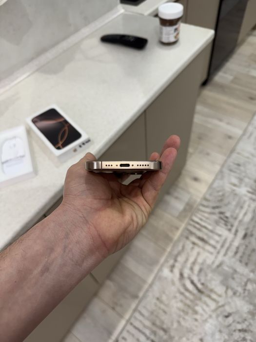 Iphone 16 pro 256gb yomkost 93%