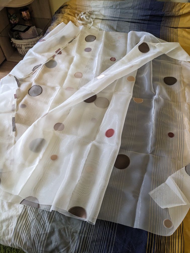 Material de perdea 260 x 140. Trimit in tara!