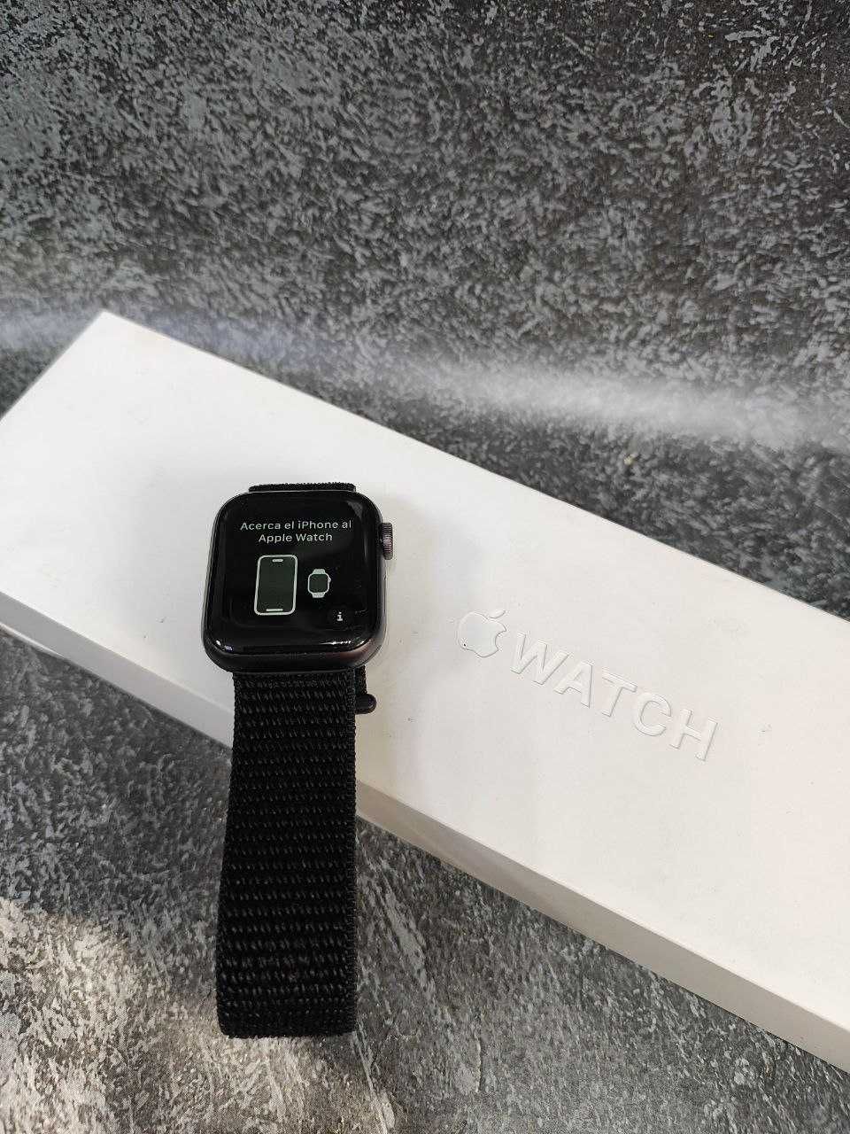 Apple Watch 6 40mm, ЛОТ:326542( г.Кокшетау,ул.Ауельбекова 147)