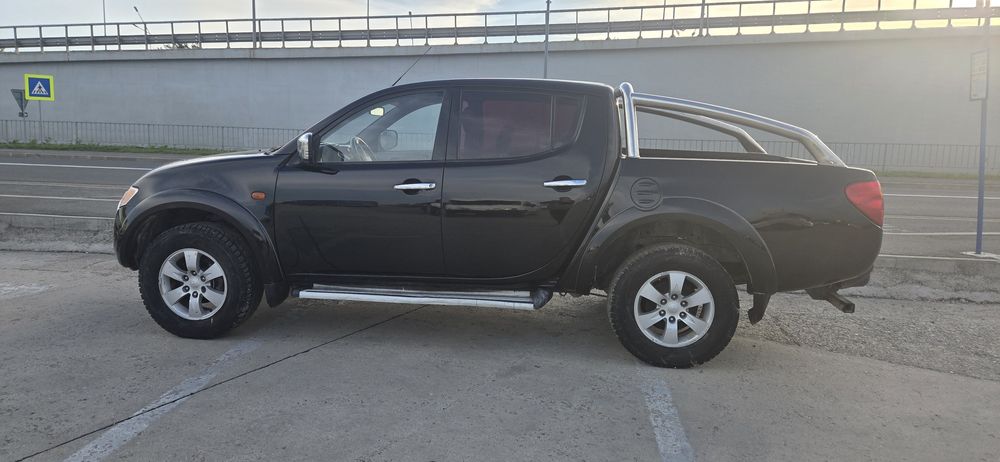 Mitsubishi l200 climatronic 4x4