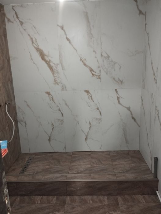 Amenajări interioare, apartamente , case , băi, curți , instalați sani