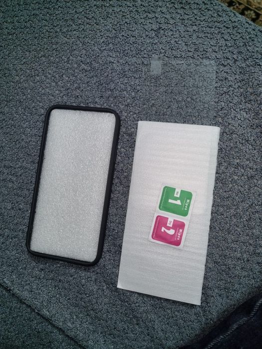 Чехол и стекло  iphone xr