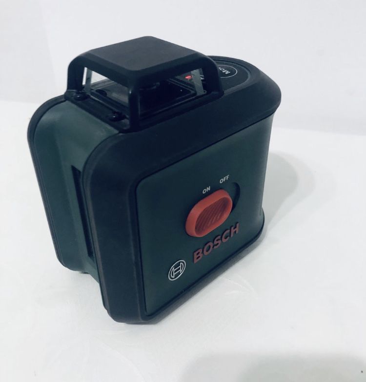 Nivela laser bosch universal level 360