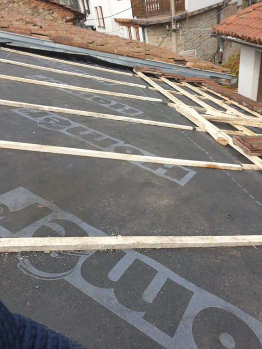 Ремонт на покриви,Хидроизолация,Тенекеджийски услуги,Навеси,Нови покри