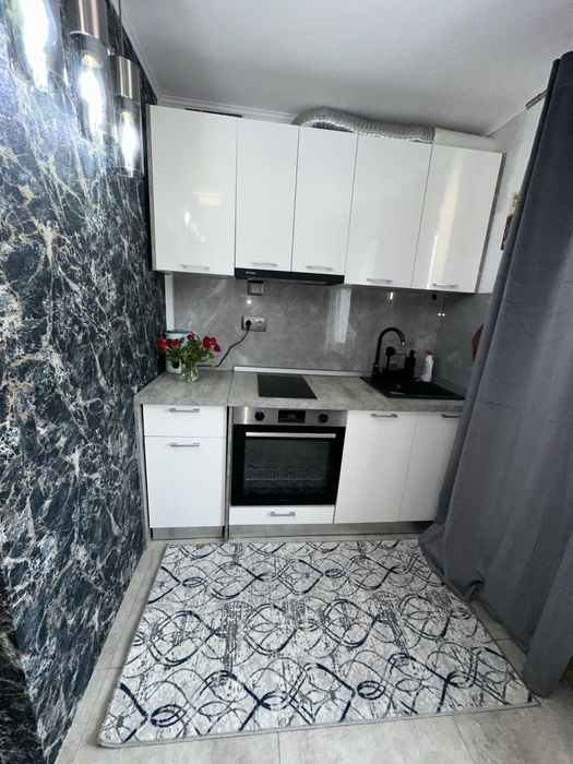 Garsoniera.    de vinzare.    Codlea st , Chimistelori