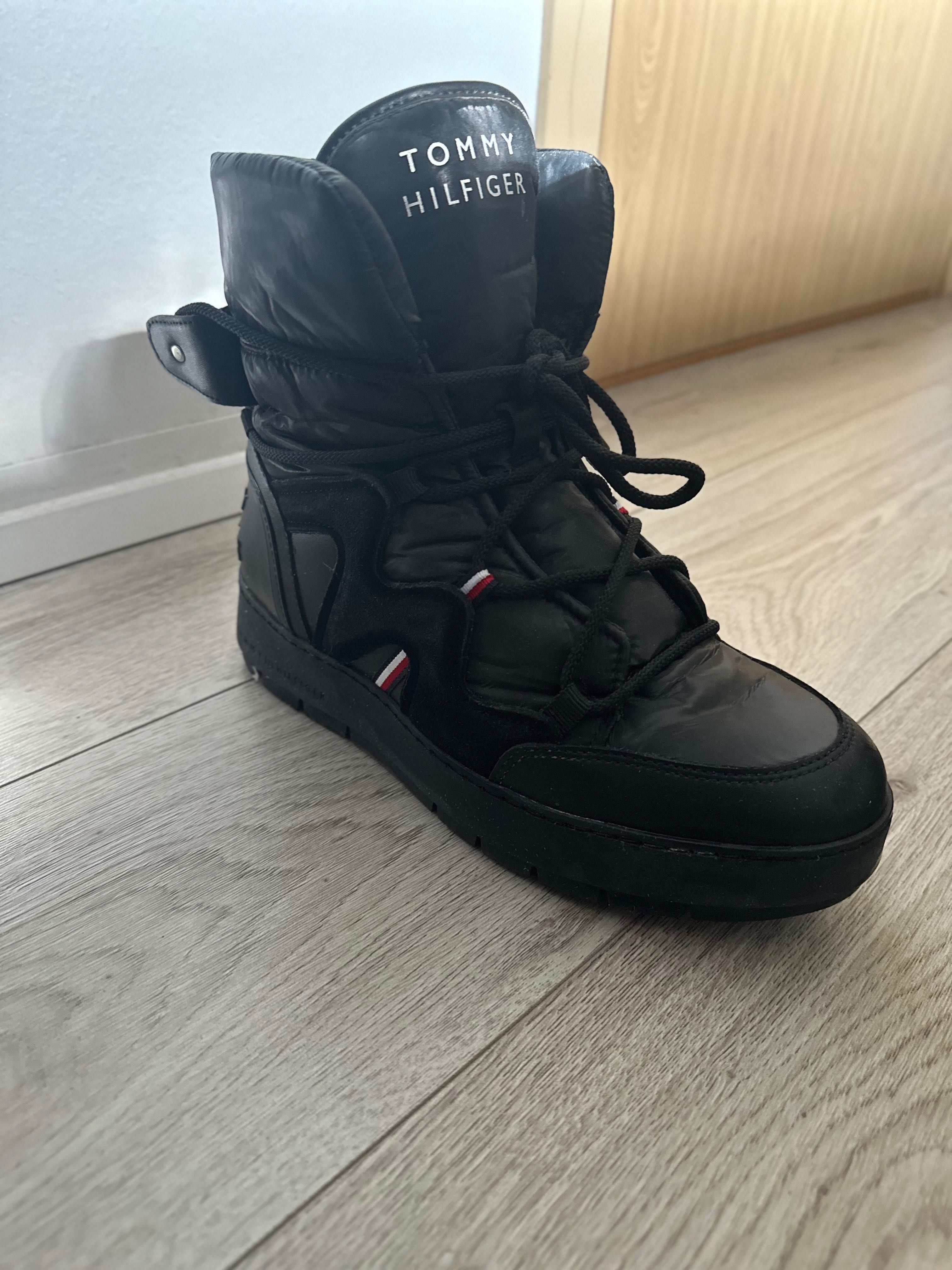Tommy Hilfiger Апрески Patent Snowboot