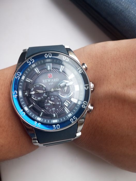 Часы reward vip продаю