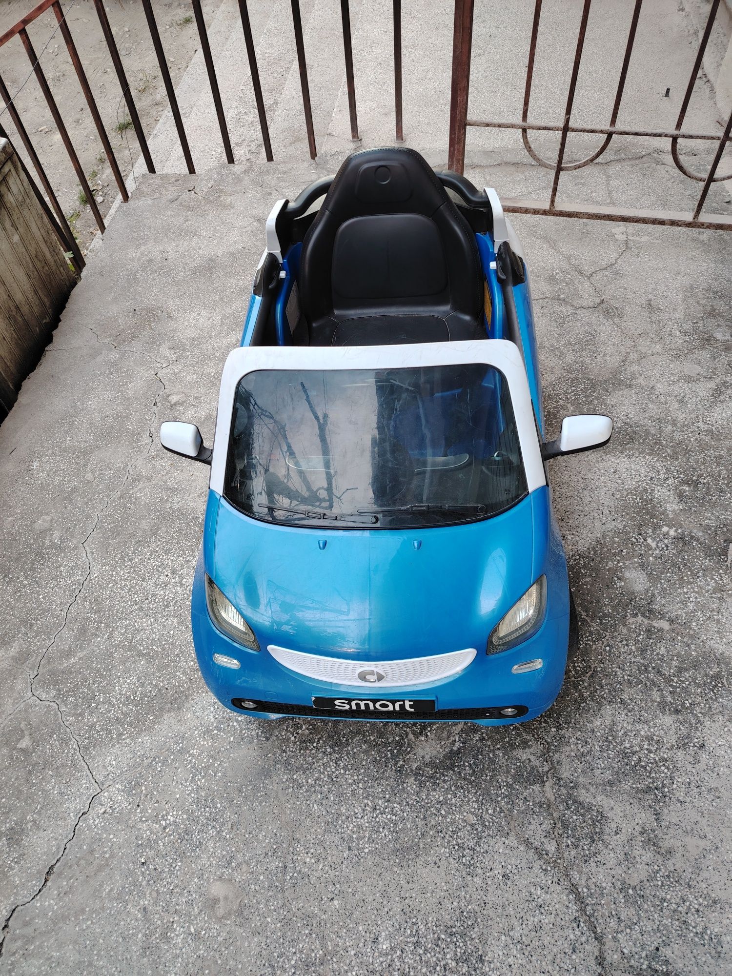 Nuna pepp lux детска количка с бонус електрическа кола Smart