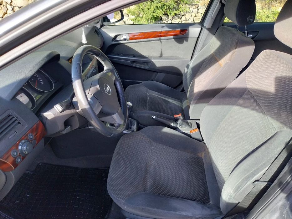 Opel Astra H 2004 benzină