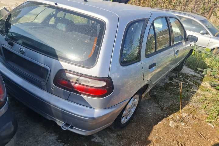 Dezmembrez Nissan Almera 2 modele din 1995 pana in 2005