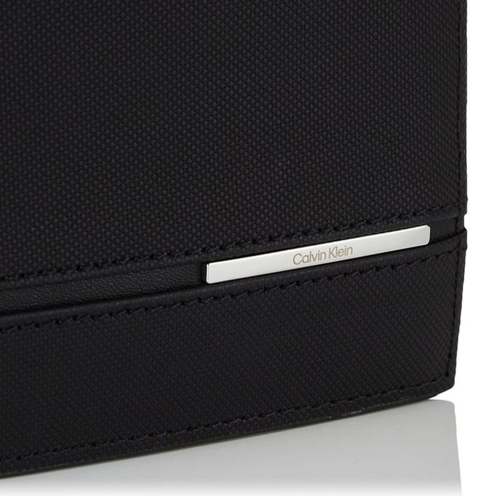Оригинален мъжки портфейл Calvin Klein K50K509638