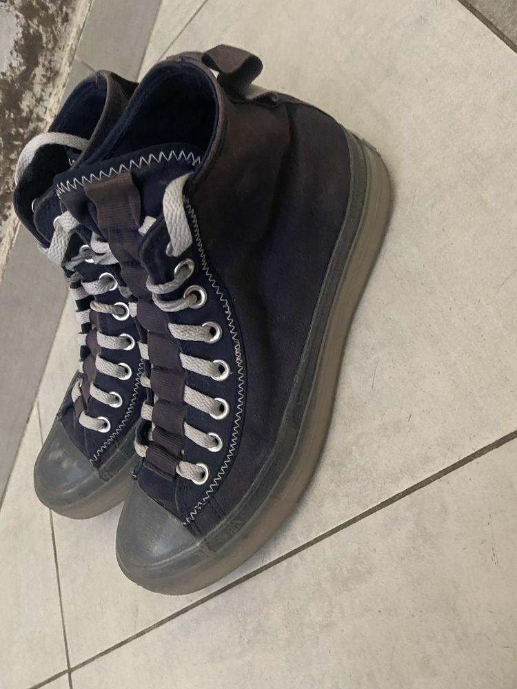 Обувки “Converse”