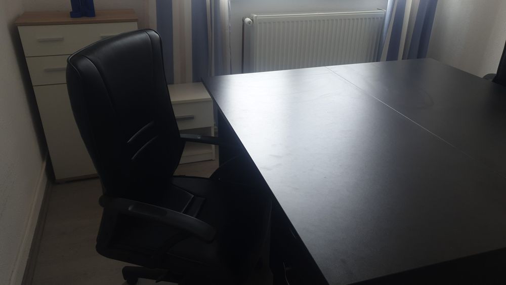 Mobilier pentru birou