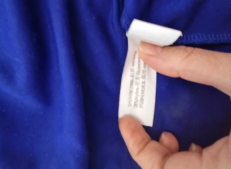 Туника на девочку с капюшоном Deloras