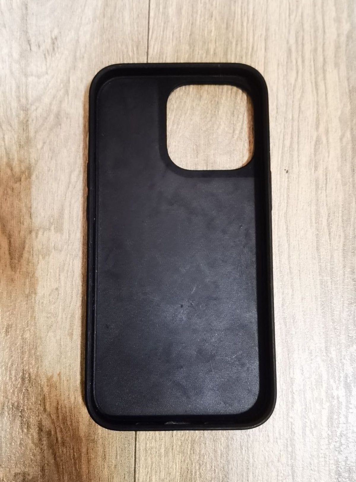Husa silicon Adidas originală pentru IPhone 11