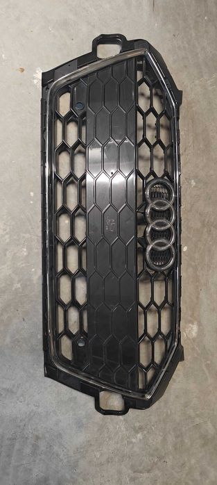 Челна решетка за Audi A4 S4 B9 8W Facelift 2018-