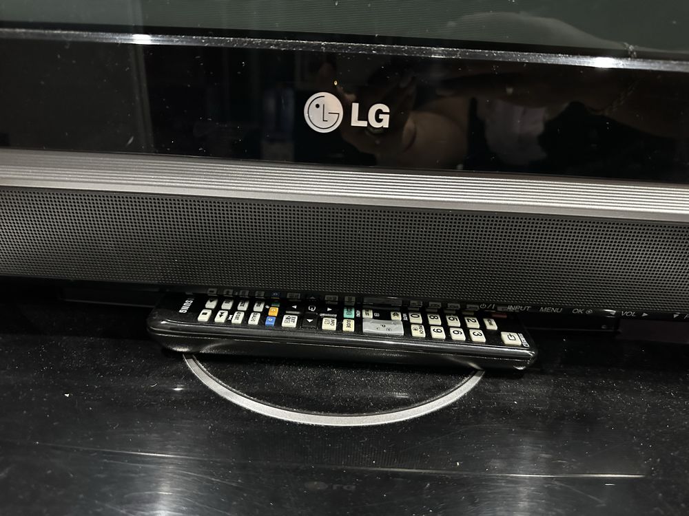 Телевизор LG 42 "