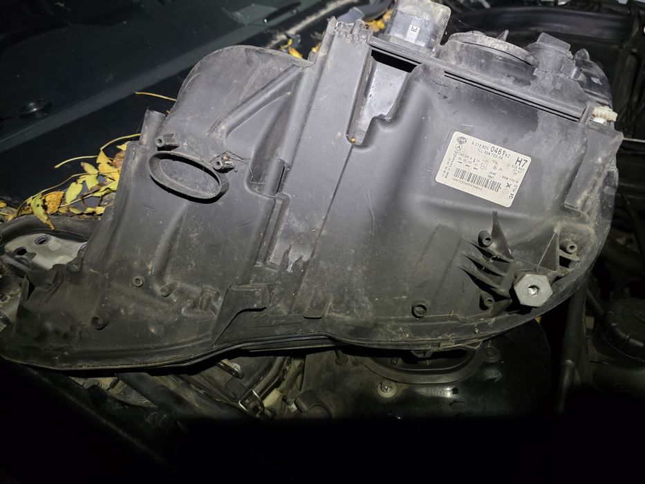 Десен фар мерцедес Е клас  mercedes W212