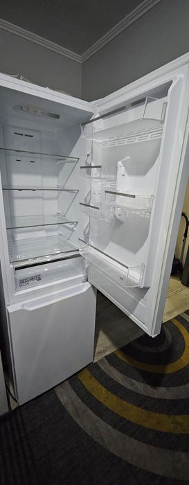 Продам срочно холодильник